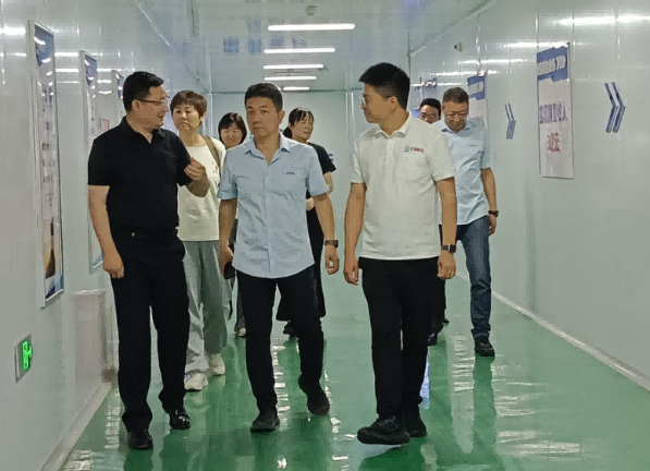 中国乐凯副总工程师李保民一行莅临华福科技调研指导工作